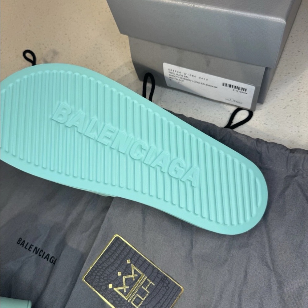 BALENCIAGA SLIDES - Picture 8 of 10